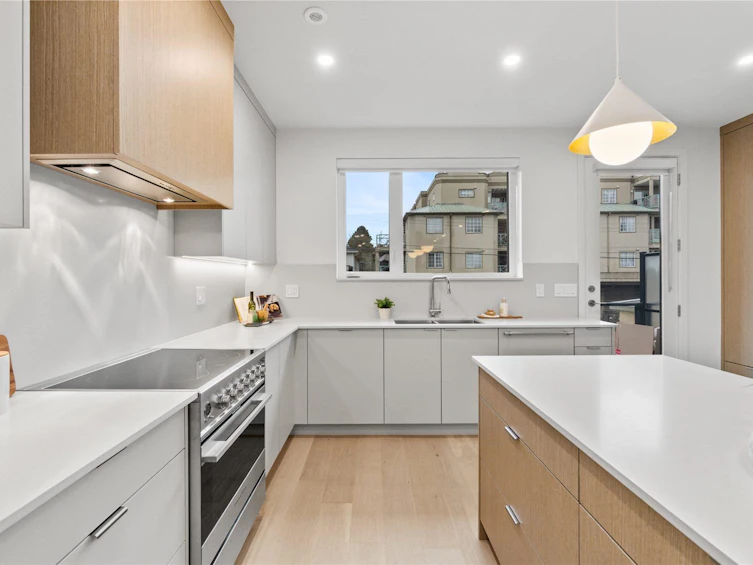 2-4963 Chester Street, Vancouver, BC, V5W 3A7 - 9