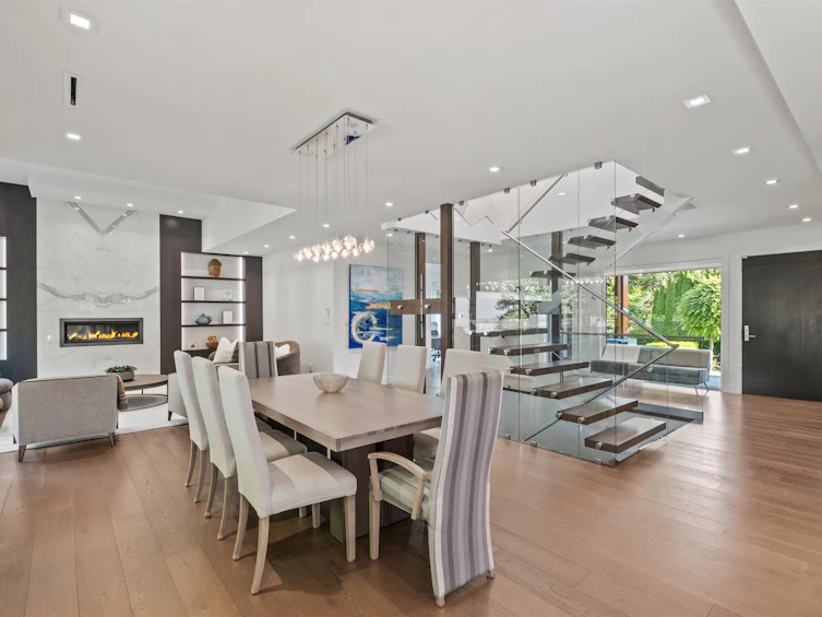 920 Melbourne Avenue, North Vancouver, BC, V7R 1N7 - 14