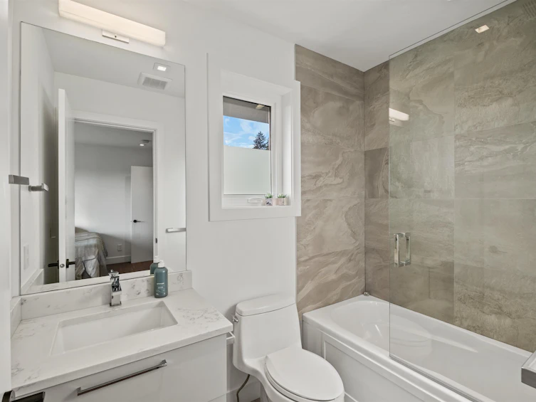 920 Melbourne Avenue, North Vancouver, BC, V7R 1N7 - 26