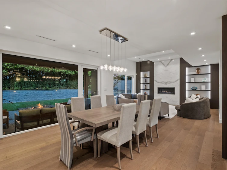 920 Melbourne Avenue, North Vancouver, BC, V7R 1N7 - 9