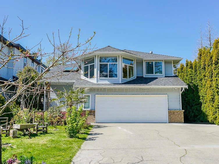 2155 156 Street, Surrey, BC, V4A 4T9