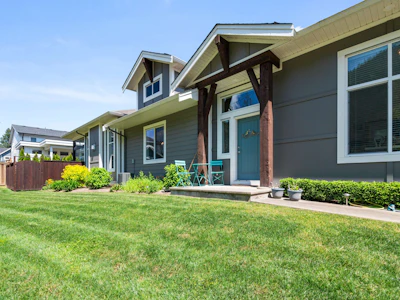 36-628 Mccombs Drive - 2