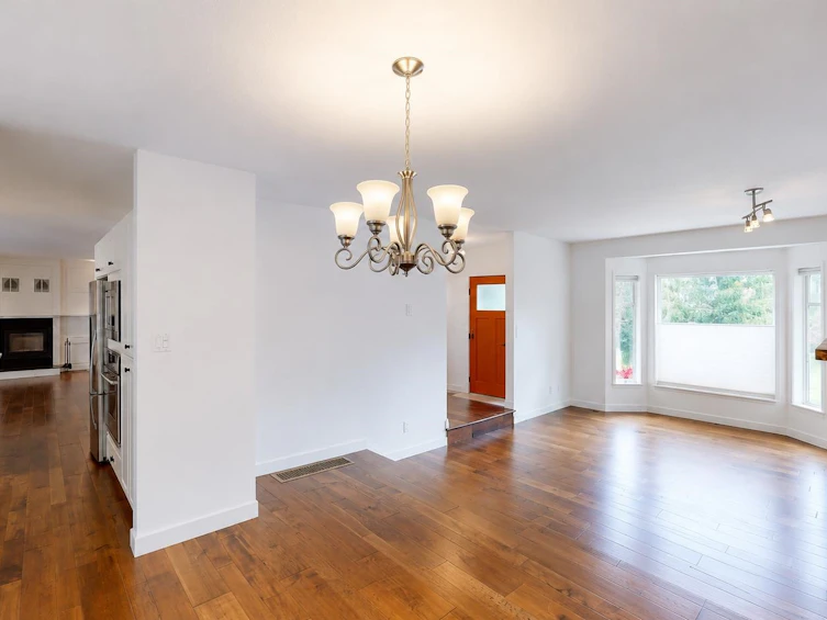 40735 Thunderbird Ridge, Squamish, BC, V0N 1T0 - 2