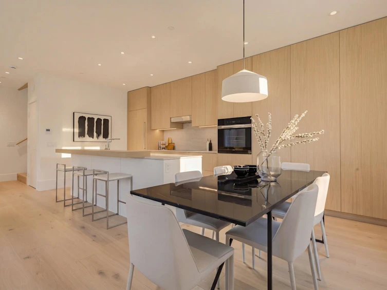 2-2830 Musqueamview Street, Vancouver, BC, V6K 2R9 - 10