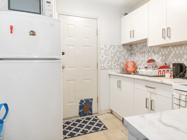 6084 185 Street, Surrey, BC, V3S 7P7 - 22