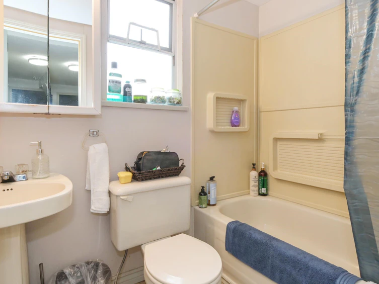 6084 185 Street, Surrey, BC, V3S 7P7 - 24