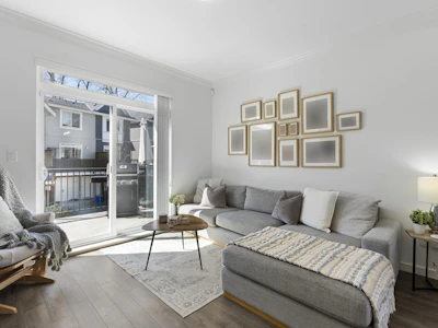 28-19128 65 Avenue - 2