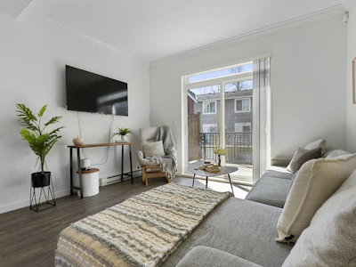 28-19128 65 Avenue - 3