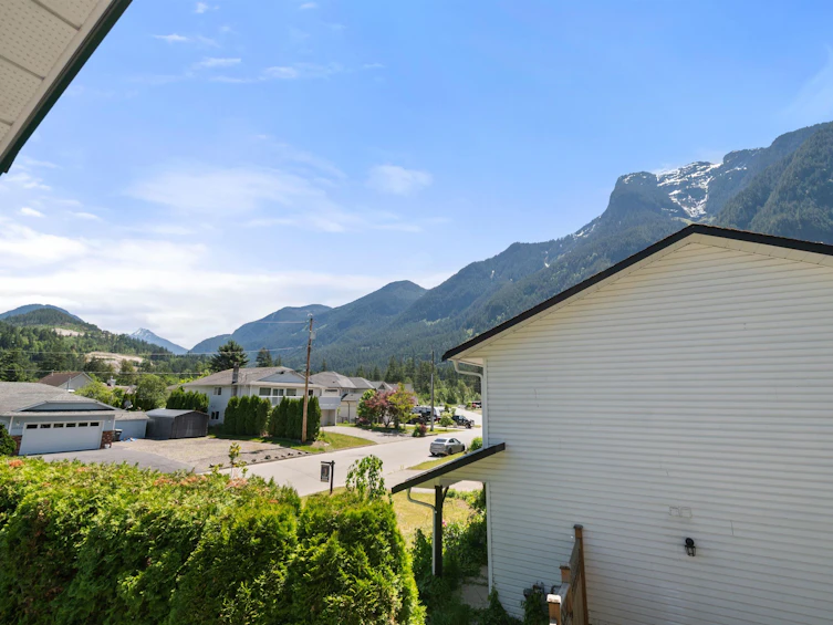 21035 Swallow Place, Hope, BC, V0X 1L1 - 34