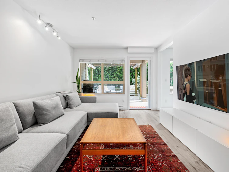 203-1677 Lloyd Avenue, North Vancouver, BC, V7P 0A9 - 16