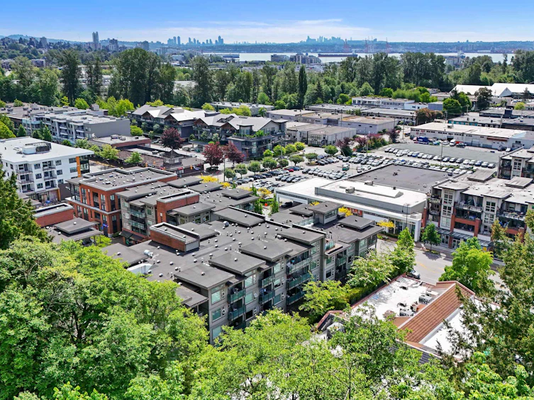 203-1677 Lloyd Avenue, North Vancouver, BC, V7P 0A9 - 30