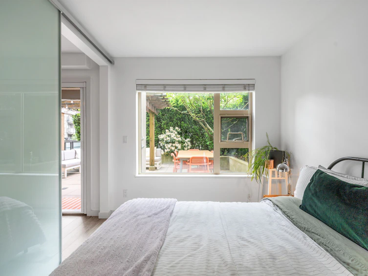 203-1677 Lloyd Avenue, North Vancouver, BC, V7P 0A9 - 25