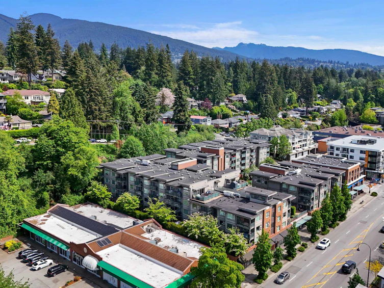 203-1677 Lloyd Avenue, North Vancouver, BC, V7P 0A9 - 32