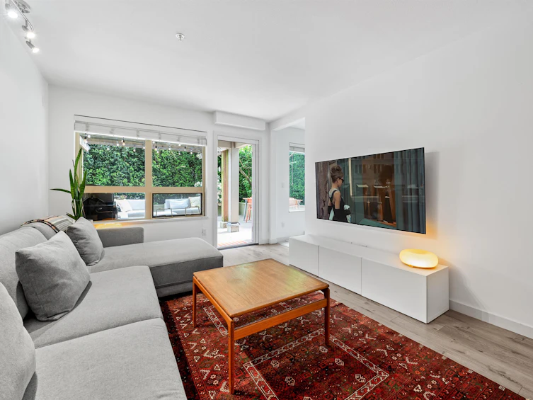 203-1677 Lloyd Avenue, North Vancouver, BC, V7P 0A9 - 15