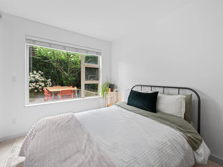 203-1677 Lloyd Avenue, North Vancouver, BC, V7P 0A9 - 24
