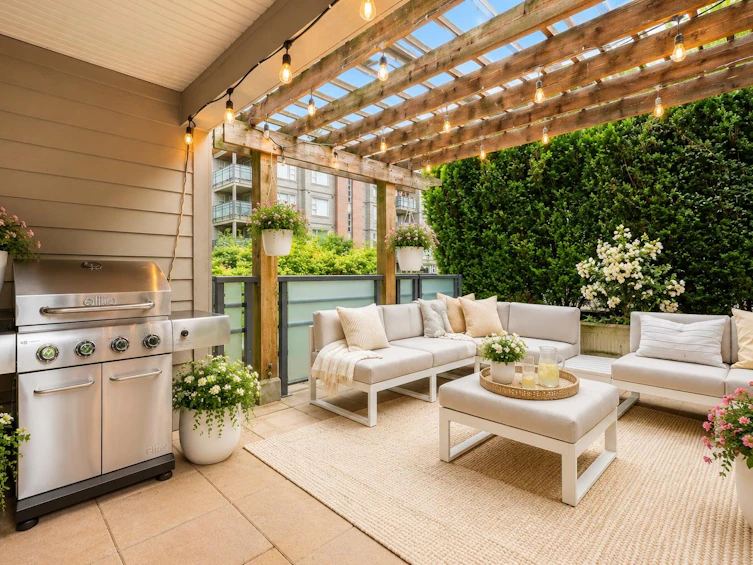 203-1677 Lloyd Avenue, North Vancouver, BC, V7P 0A9 - 7