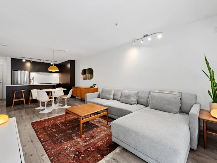 203-1677 Lloyd Avenue, North Vancouver, BC, V7P 0A9 - 18