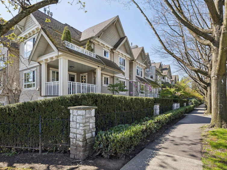 102-365 E 1st Street, North Vancouver, BC, V7L 4W5 - 20