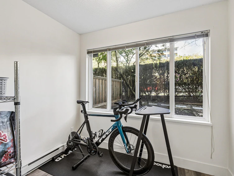 102-365 E 1st Street, North Vancouver, BC, V7L 4W5 - 18