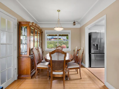 170 Carisbrooke Crescent - 4
