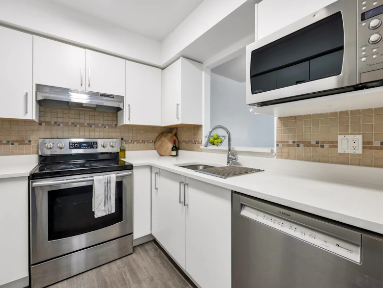 308-33675 Marshall Road, Abbotsford, BC, V2S 1L4 - 10