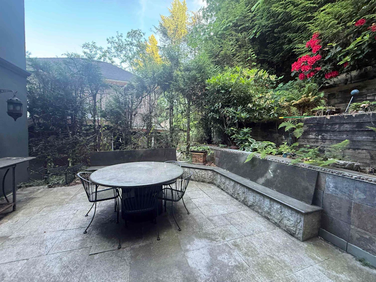 19 Burrard Crescent, Port Moody, BC, V3H 4V8 - 4