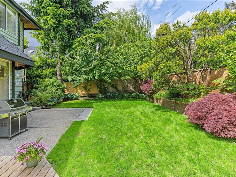 2471 Mowat Place, North Vancouver, BC, V7H 2X2 - 4