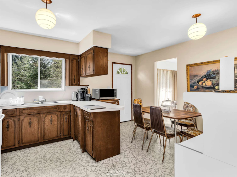 2553 Bendale Road, North Vancouver, BC, V7H 1G6 - 7