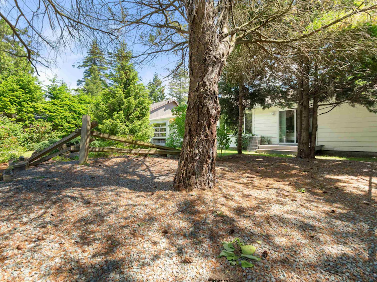 236 Water Avenue, Hope, BC, V0X 1L0 - 35