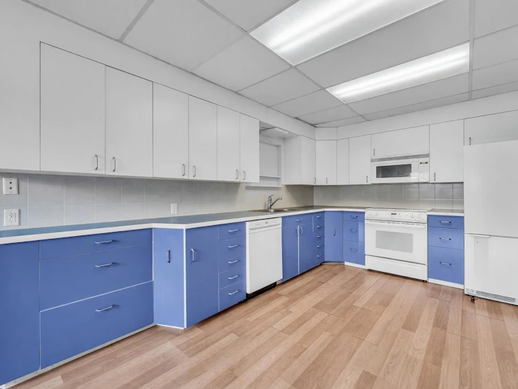 1144 Rochester Avenue, Coquitlam, BC, V3K 2X4 - 6