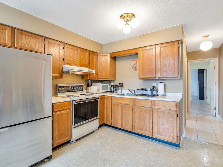683 Gilmore Avenue, Burnaby, BC, V5C 5W6 - 21