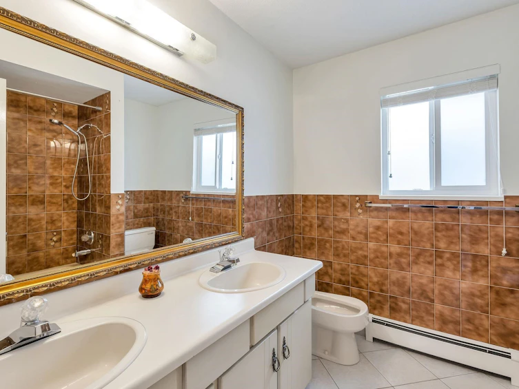 683 Gilmore Avenue, Burnaby, BC, V5C 5W6 - 18