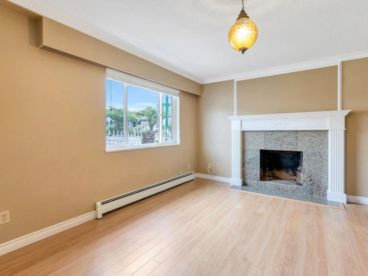 683 Gilmore Avenue, Burnaby, BC, V5C 5W6 - 19