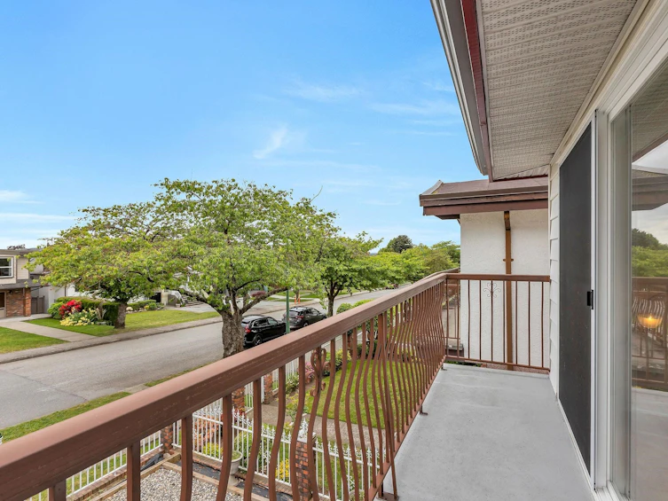 683 Gilmore Avenue, Burnaby, BC, V5C 5W6 - 29