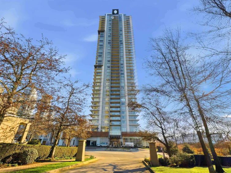 606-2388 Madison Avenue, Burnaby, BC, V5C 0K8
