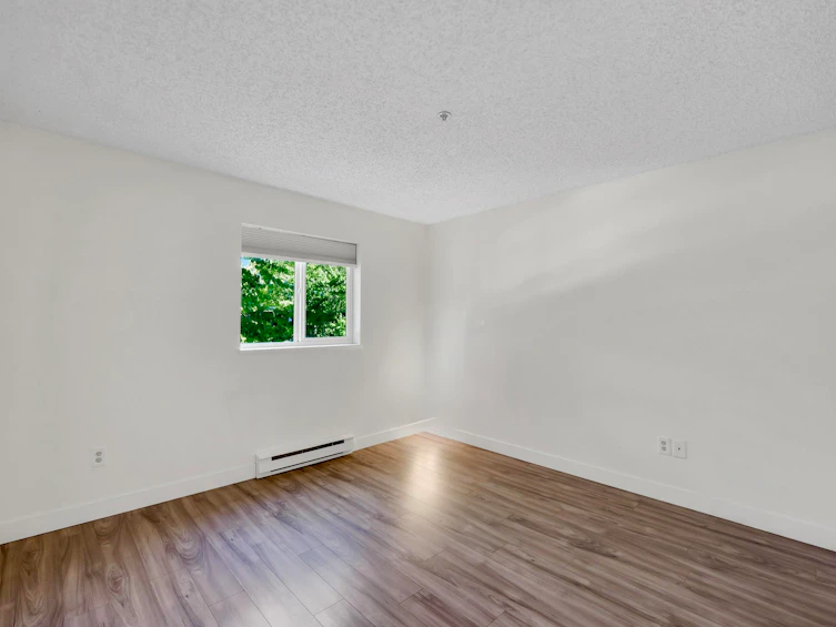 201B-40120 Willow Crescent, Squamish, BC, V8B 0L7 - 11