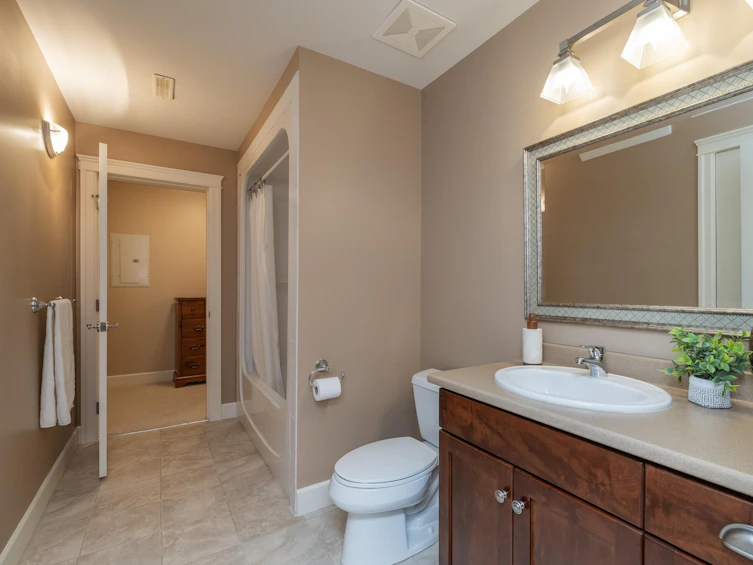 21271 43 Avenue, Langley, BC, V3A 7R9 - 30