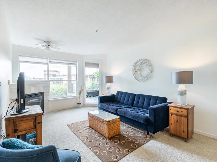 403-78 Richmond Street, New Westminster, BC, V3L 5T2 - 3
