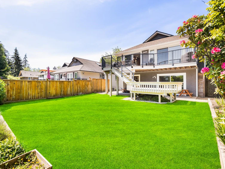 3985 Frames Place, North Vancouver, BC, V7G 2M5 - 36