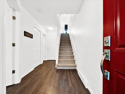 105-15340 Guildford Drive - 3