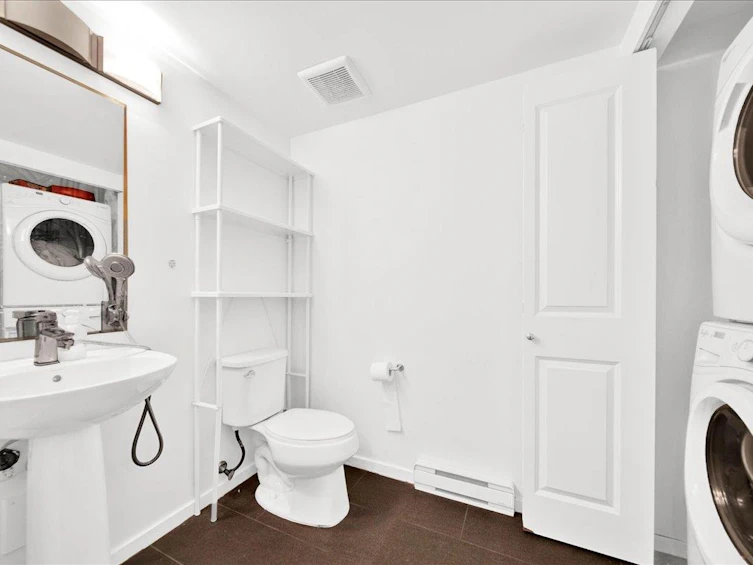 105-15340 Guildford Drive, Surrey, BC, V3R 0C9 - 7