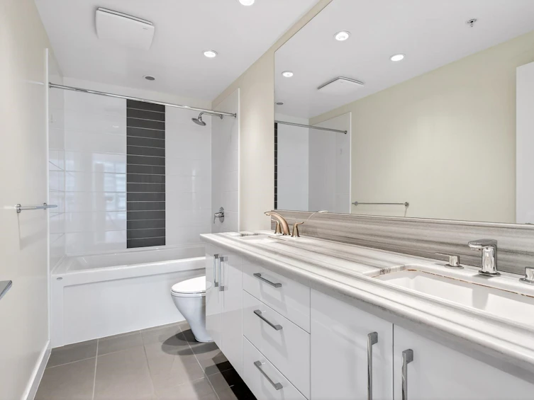 2005-4880 Bennett Street, Burnaby, BC, V5H 0C1 - 6