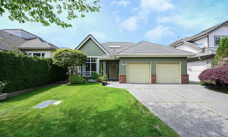 6113 Pearkes Drive