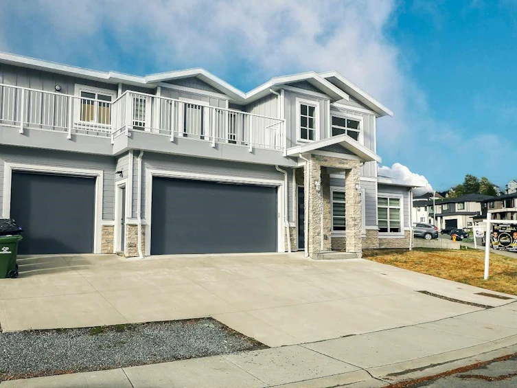 46077 Crestview Drive, Chilliwack, BC, V2R 6G4 - 2