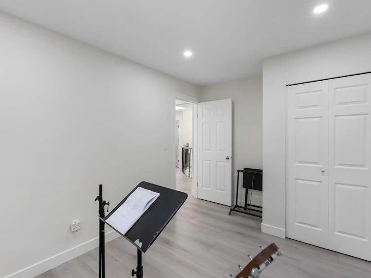 8034 166 Street, Surrey, BC, V4N 0H1 - 29