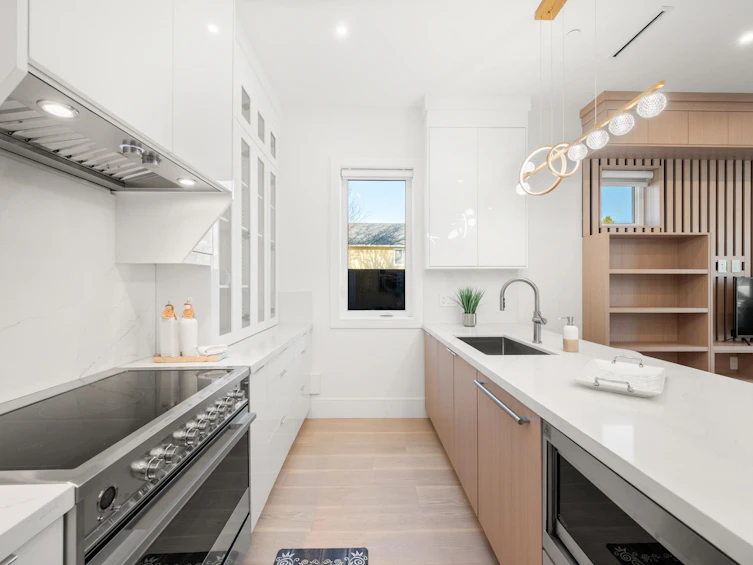 6307 Chester Street, Vancouver, BC, V5W 3C4 - 8
