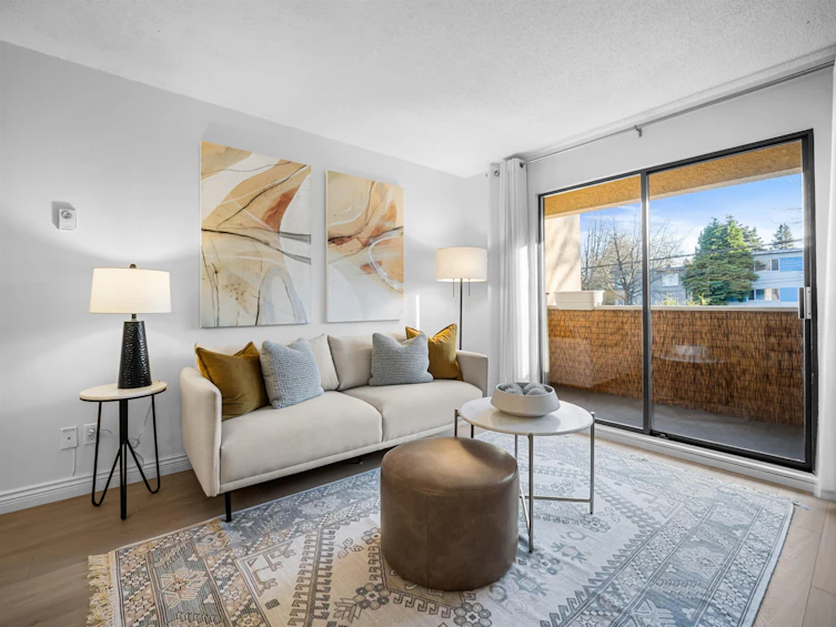 313-975 E Broadway, Vancouver, BC, V5T 1Y3 - 5