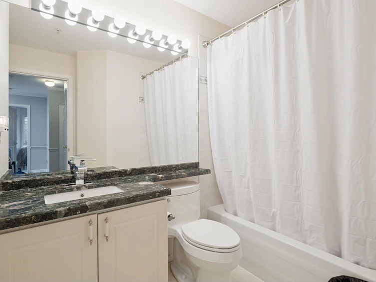 305-5977 177b Street, Surrey, BC, V3S 4J7 - 14