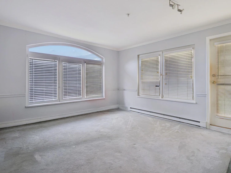 305-5977 177b Street, Surrey, BC, V3S 4J7 - 2
