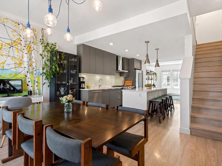 2137 Spring Street, Port Moody, BC, V3H 0J5 - 12